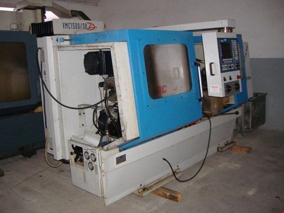 Used Pinacho Mustang 225/1000 Center lathe for Sale (Auction Premium) | NetBid Industrial Auctions
